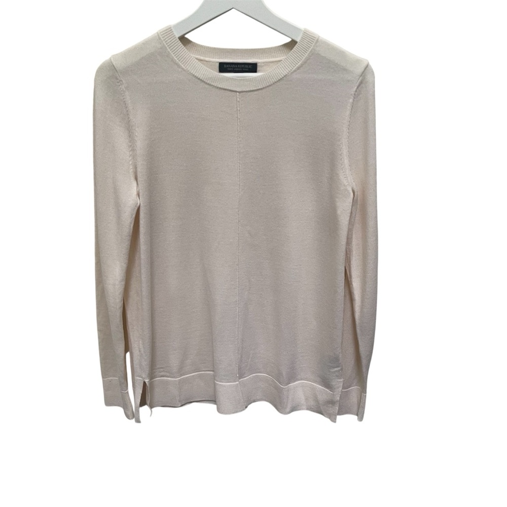 100% Merino Wool BANANA REPUBLIC Crewneck Sweater Size S Lightweight Luxury
